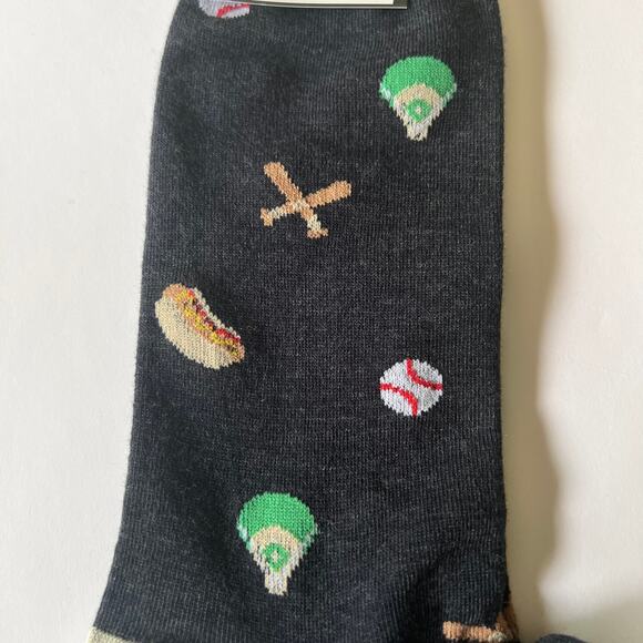 J.Crew Men's Crew Style Socks Baseball Print OS NWT - Picture 3 of 6